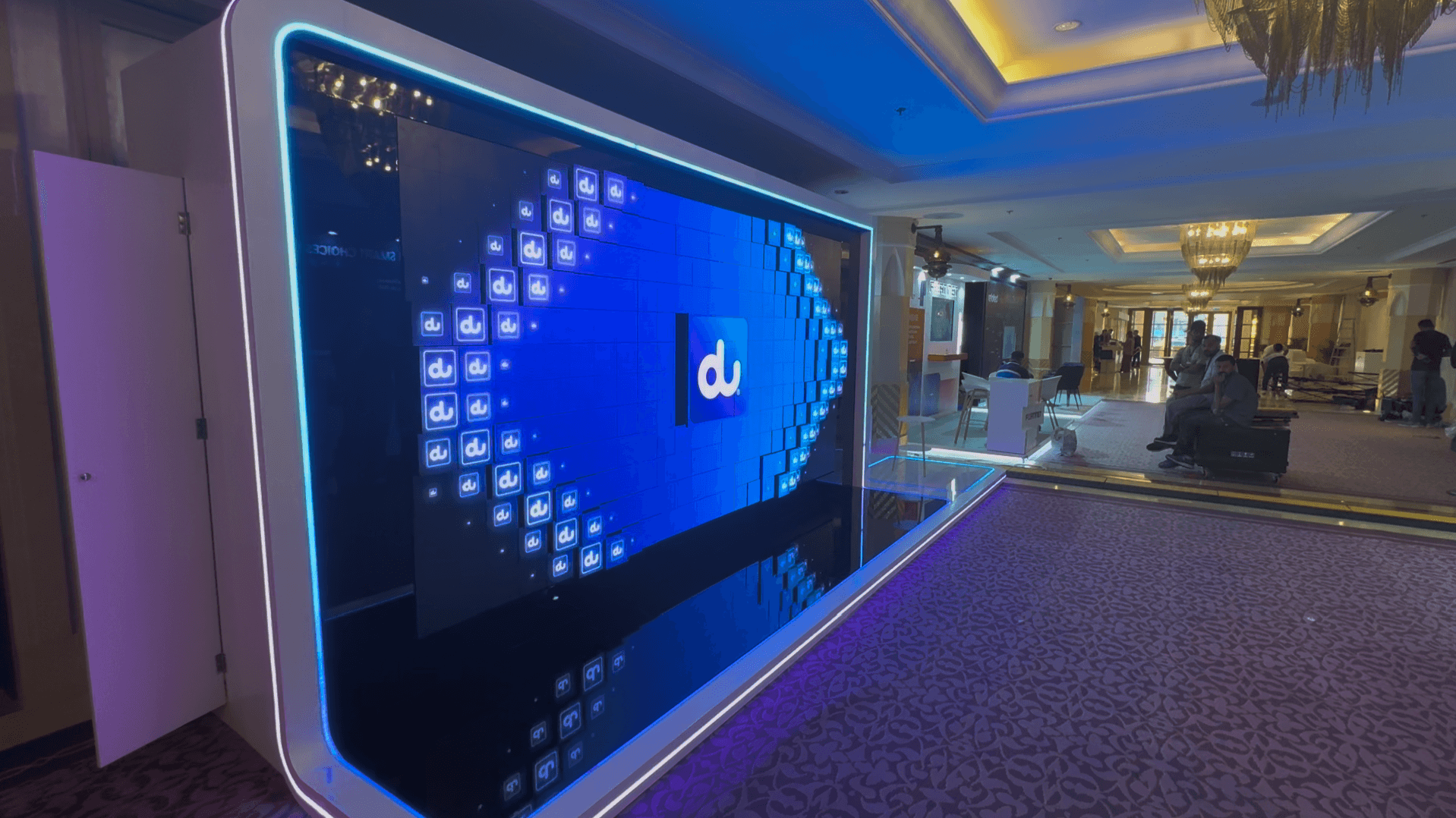 Redefining Digital Experiences with Kinetic LED Walls